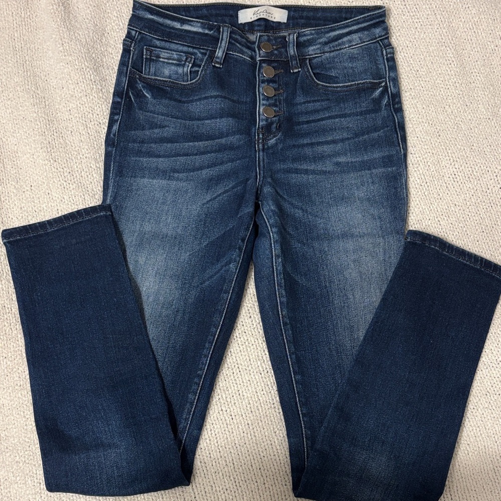 KanCan Signature Dark Wash Skinny Jeans